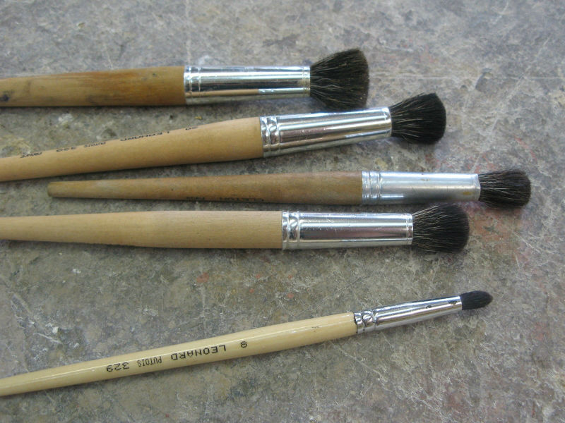 Round brushes